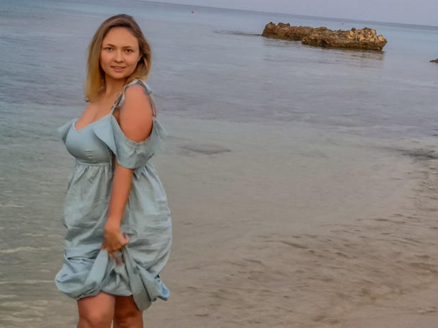 SallyVerda - Live porn &amp; sex cam - 22980381