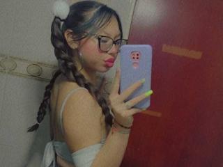 AmmelieDiamond - Live porn &amp; sex cam - 22982701