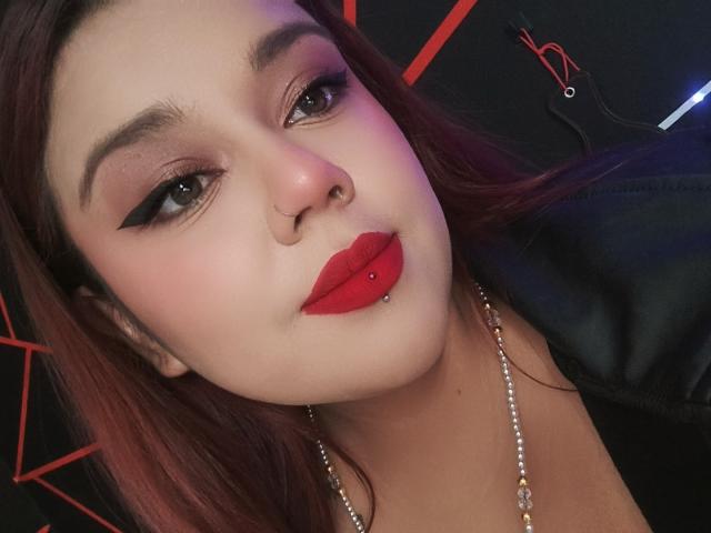 EmilyDom - Live porn &amp; sex cam - 22985069