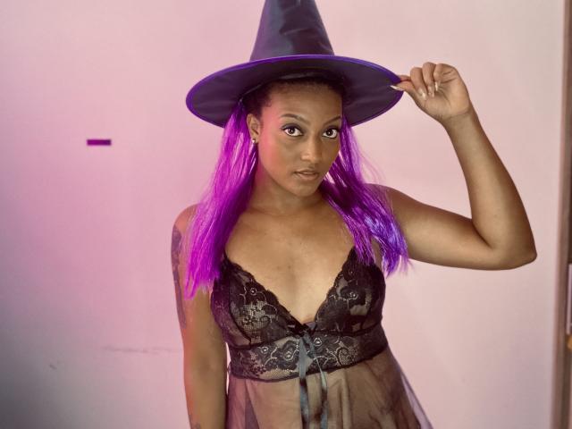 StefyRoldans - Élő pornó és szexkamera - 22985537