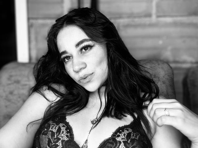 AlinaDemi - Live porn &amp; sex cam - 22986973