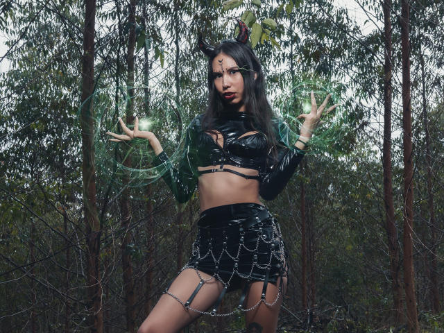 ElisaPalmer - сексуальная веб-камера в реальном времени - 22987813