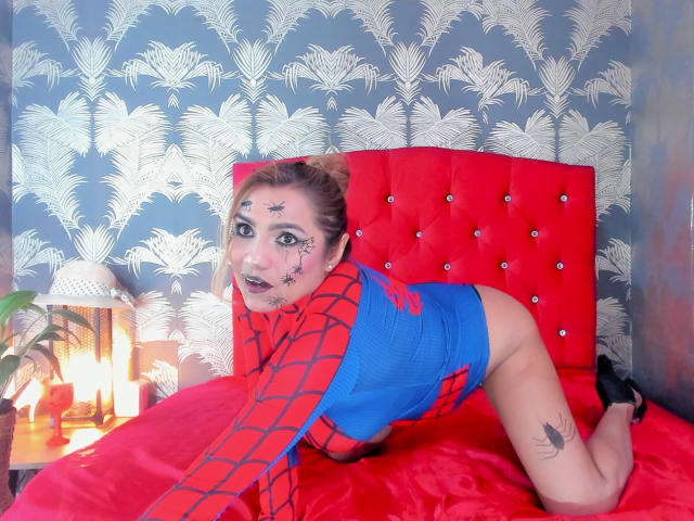 LaraHotXMilf - Live porn &amp; sex cam - 22988053