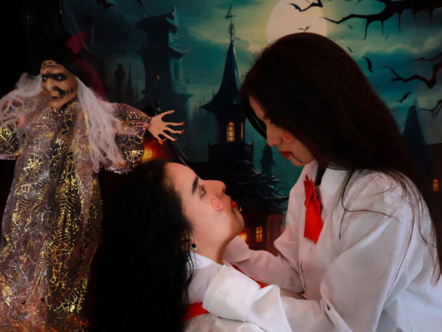 DilanAndMia - Live porn &amp; sex cam - 22988289