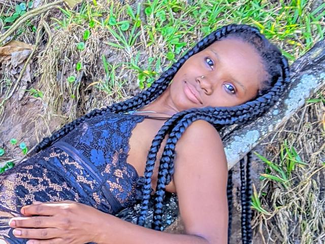 DorinaLove - сексуальная веб-камера в реальном времени - 22988501