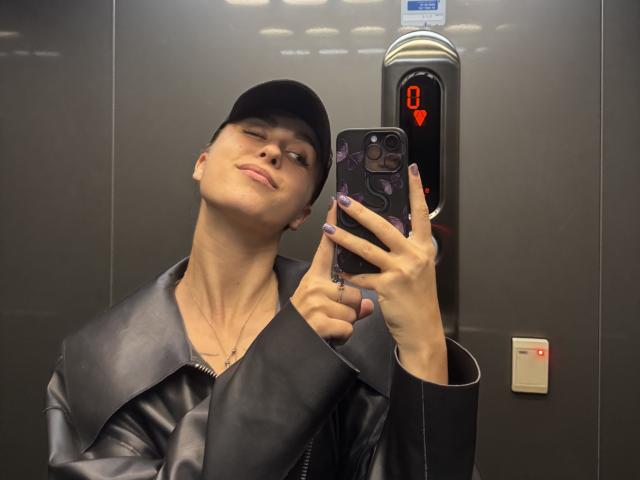 Izida - Sexe cam en vivo - 22988985