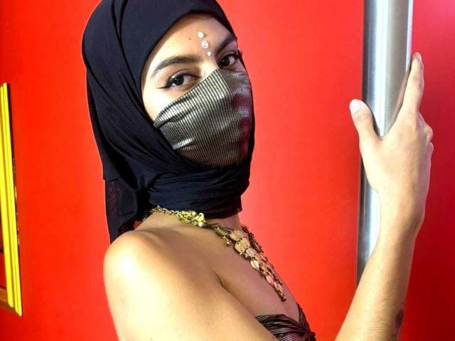 DalilaAlii - Live Sex Cam - 22990805