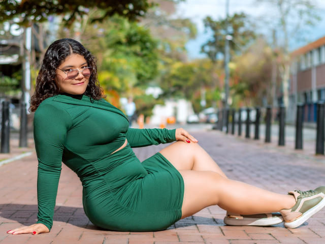 LaiaNahami - Camera khiêu dâm &amp; quyến rũ trực tiếp - 22993233