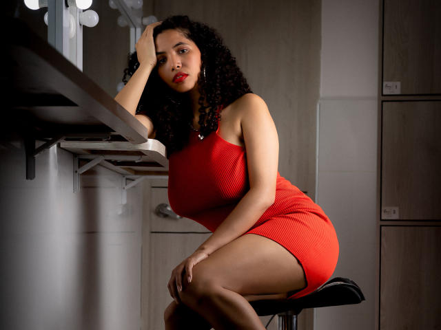 ZoeJonees - Camera khiêu dâm &amp; quyến rũ trực tiếp - 22999577