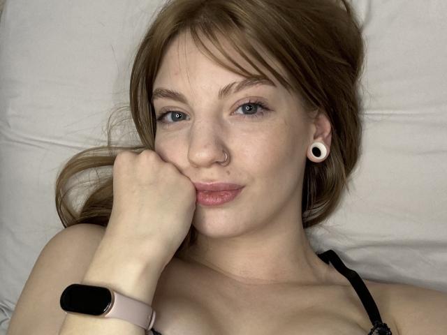 ElsaBj - Live porn &amp; sex cam - 22999917