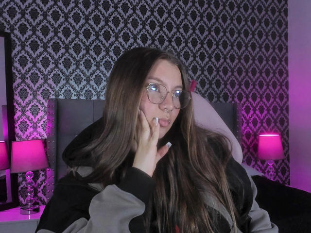 BellaSaeenz - Live porn &amp; sex cam - 23001093