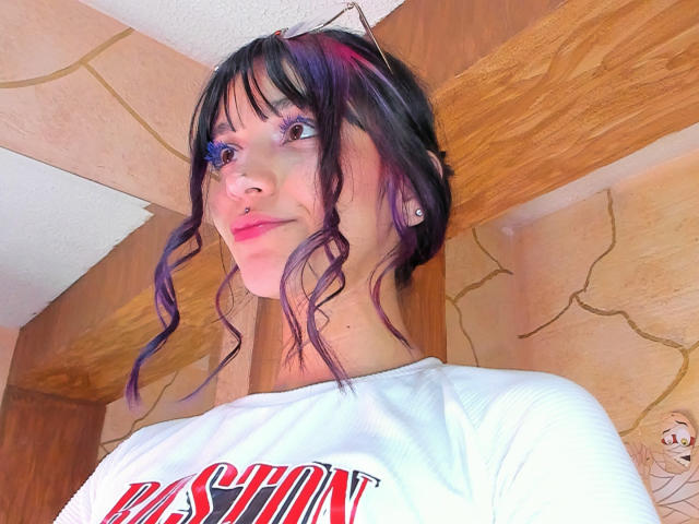 LindaWatsong - Live porn &amp; sex cam - 23002381