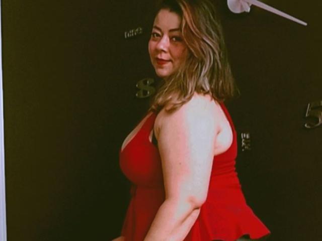 SkinHotwet - Live Sex Cam - 23003545