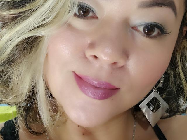SkinHotwet - Sexe cam en vivo - 23003565