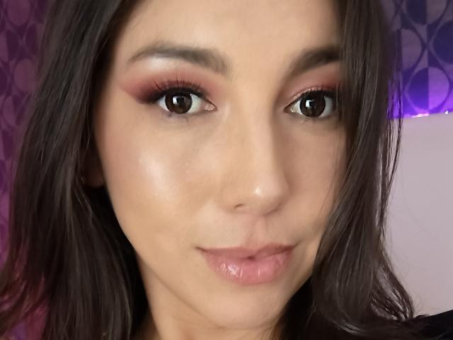 MiaReed - Live porn &amp; sex cam - 23007885