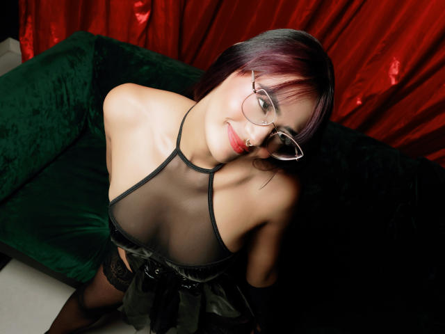 MelisaSavino - Live sex cam - 23012105