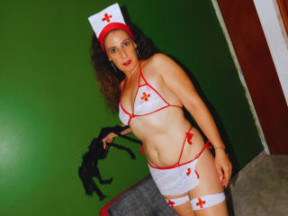 CandyMiss69 - Live porno og sexkamera - 23012425