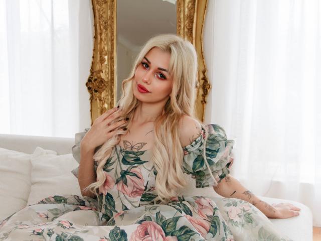 LaraMoss - Live porn &amp; sex cam - 23013429