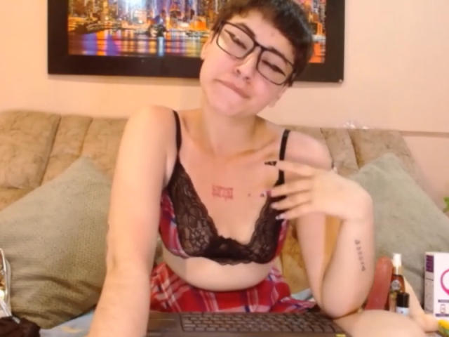 MissTat - ライブポルノ&amp;セックスカム - 23015185