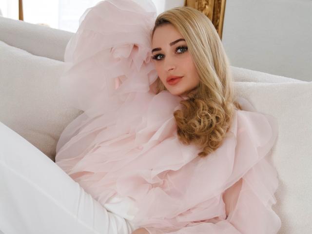 MilanaAnson - Live porn &amp; sex cam - 23015421