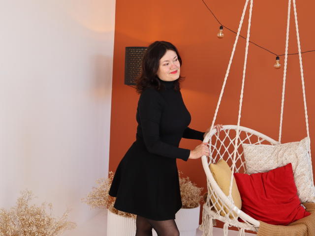 LolaHikls - сексуальная веб-камера в реальном времени - 23016477