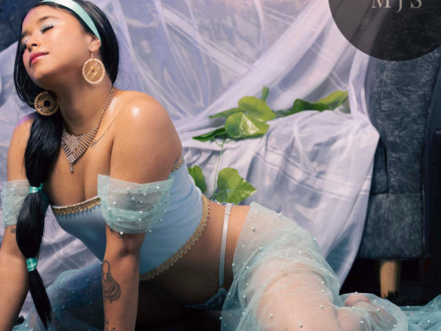 ElizabethMjs - Camera khiêu dâm &amp; quyến rũ trực tiếp - 23017757