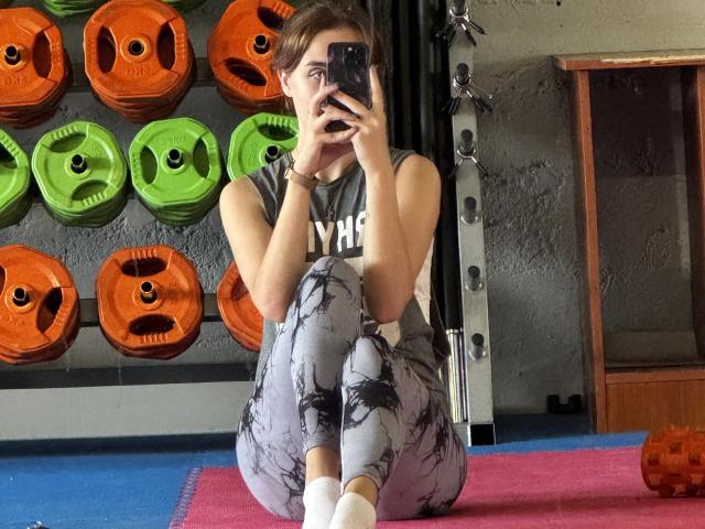 Izida - Sexe cam en vivo - 23021665