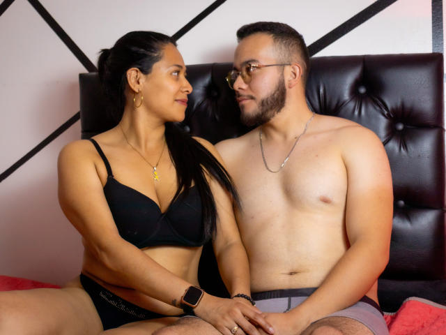AlinaAndDarell - Live porn &amp; sex cam - 23024289