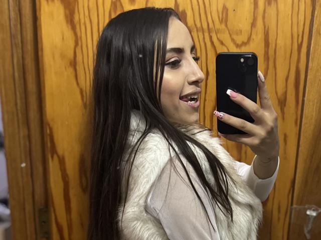 PaulettSmith - сексуальная веб-камера в реальном времени - 23025917