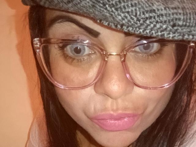 BigPussySquirting - Live Sex Cam - 23027601