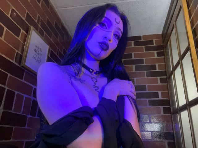 IrinaCara - Live porn &amp; sex cam - 23027721