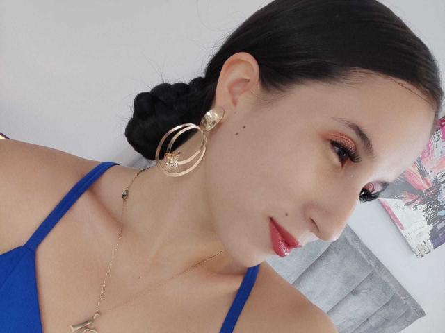 CamillePetit - Live porn &amp; sex cam - 23027805
