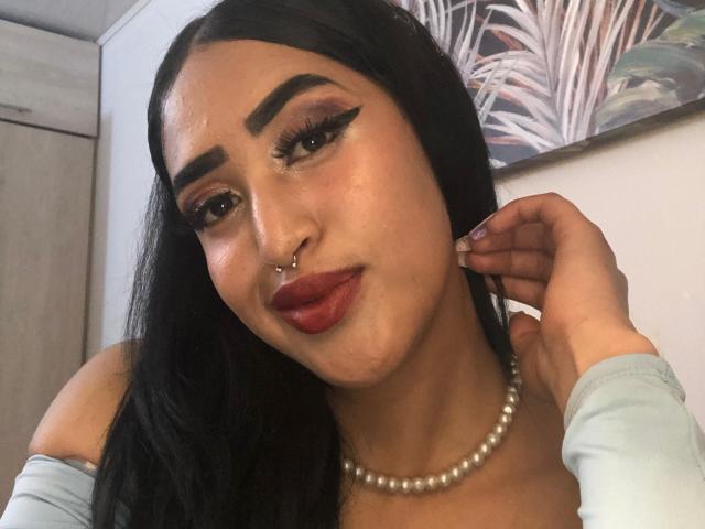 MichellDiaz - Live sex cam - 23032273