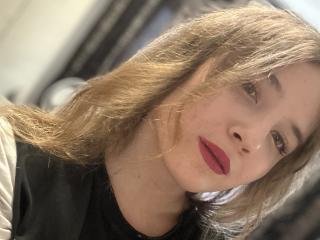 OliviaKris - Live porn &amp; sex cam - 23032625