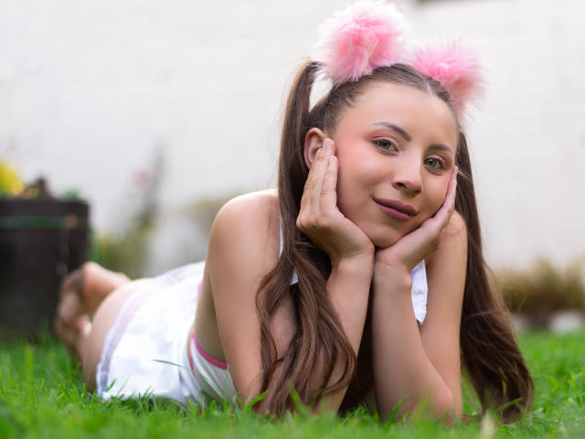 PauliinaJones - Live porn &amp; sex cam - 23034337