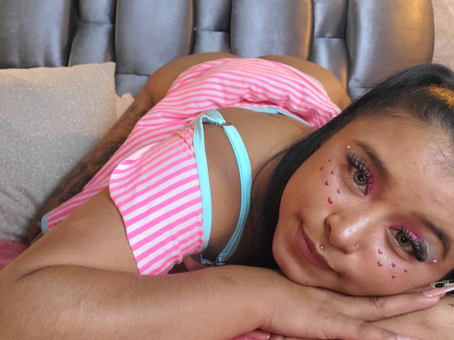 ElizabethMjs - Live porn &amp; sex cam - 23037393