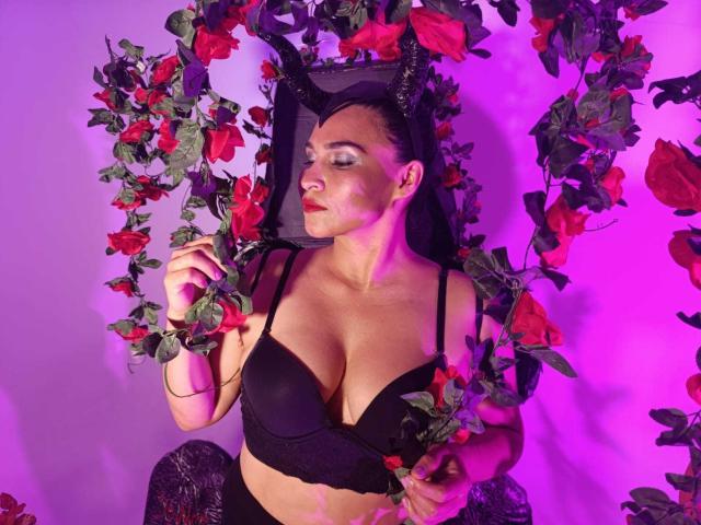 RachelTheran - Live porn &amp; sex cam - 23038093