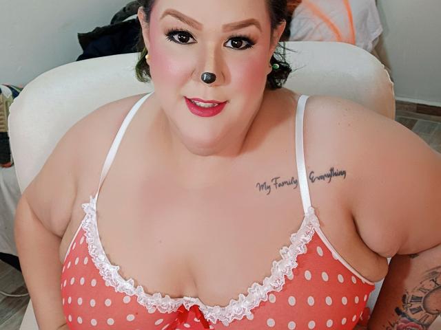GiannaMorrys - Live porn &amp; sex cam - 23040617