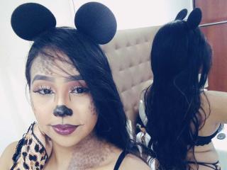 AliciaRichie - Live porn &amp; sex cam - 23041729