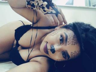 AliciaRichie - Live porn &amp; sex cam - 23041913