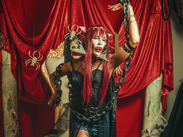 ErotickBellaTrix - Live porn &amp; sex cam - 23042117