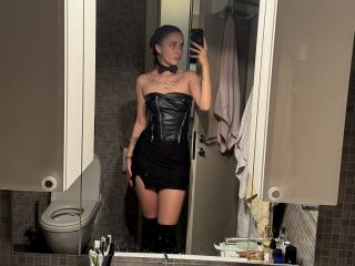 Izida - Camera khiêu dâm &amp; quyến rũ trực tiếp - 23043837