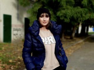 EmmaLand - Live porn &amp; sex cam - 23047225