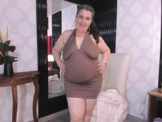 HelenJohnson - Live porn &amp; sex cam - 23050401