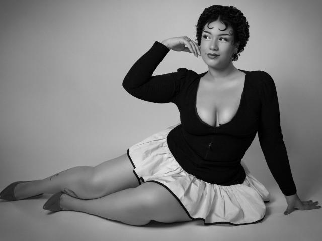 MillyJohnson - Live porn &amp; sex cam - 23051365