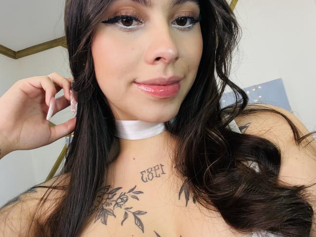 ChanelDeRosee - Live Sex Cam - 23052969