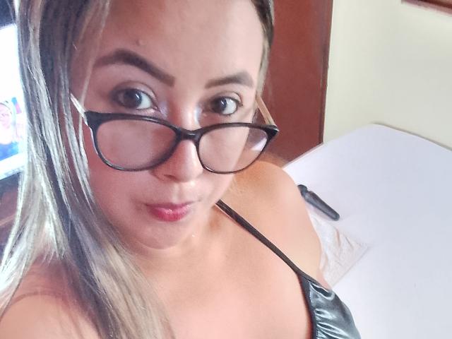NatashaBeckeer - Sexe cam en vivo - 23054133