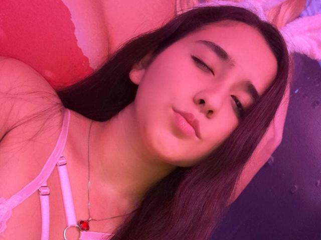 MarianaBell - сексуальная веб-камера в реальном времени - 23057053