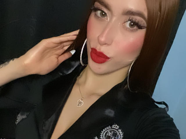 BelleWhatson - Live porn &amp; sex cam - 23057465