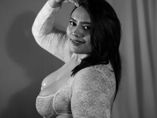 CurvyHorny - сексуальная веб-камера в реальном времени - 23057741